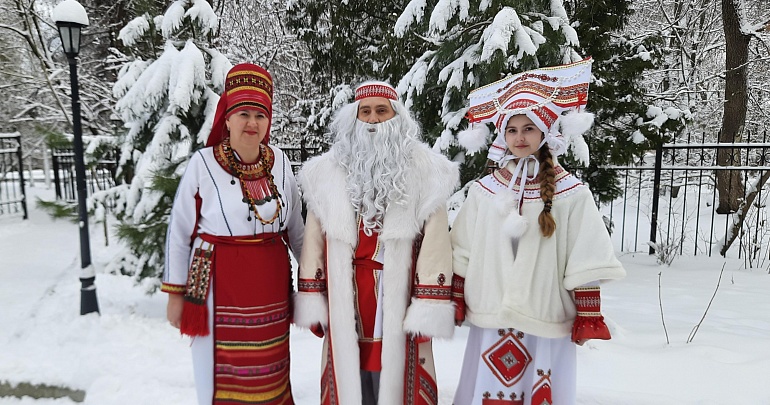 Пензенские школьники встречают Новый год по-мордовски