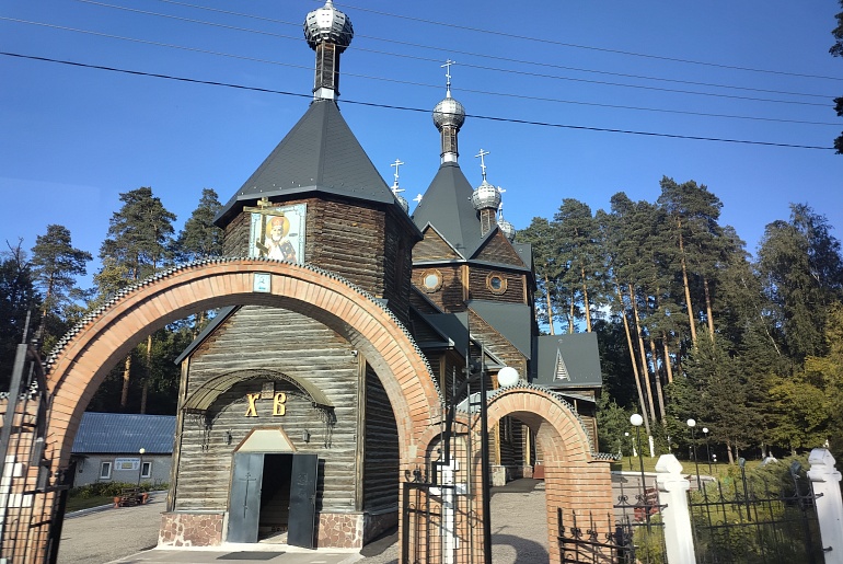 Церковь Николая Чудотворца в Ахунах