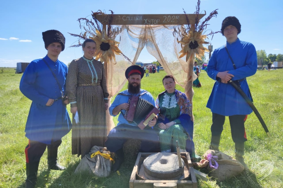 IV Всероссийский фестиваль "Пасхальные истории Спицына Хутора" IV Всероссийский фестиваль "Пасхальные истории Спицына Хутора"