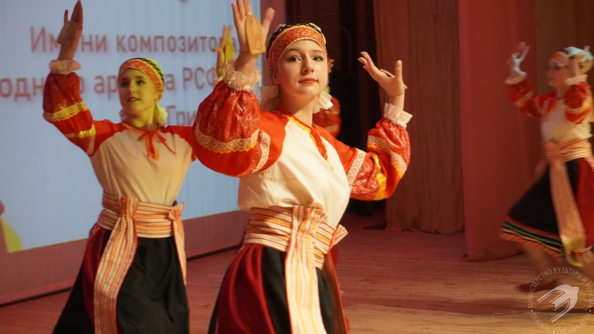 Приглашаем на гала-концерт  II Региональный детский фестиваль народной песни, музыки и танца «Гришинский край»