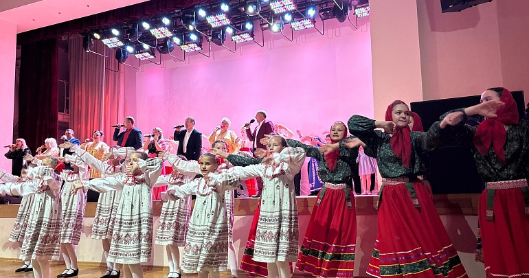 Нижнеломовский район выступил на смотре‑конкурсе «Пою тебе, мой Сурский край! » имени В. В. Огарёва