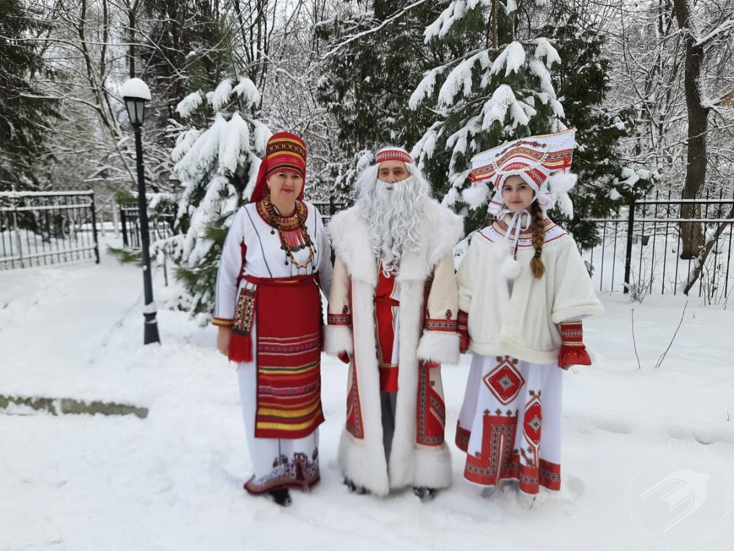 Пензенские школьники встречают Новый год по-мордовски