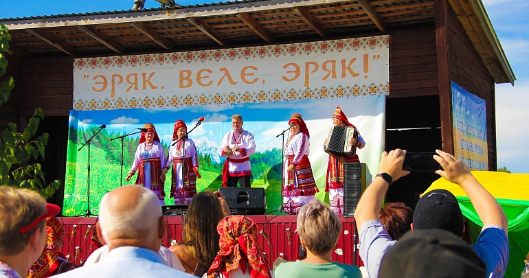 Районный фестиваль мордовской культуры «Эряк, веле, эряк»