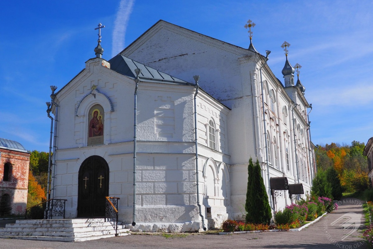 Экскурсия в Свято-Тихвинский Керенский мужской монастырь